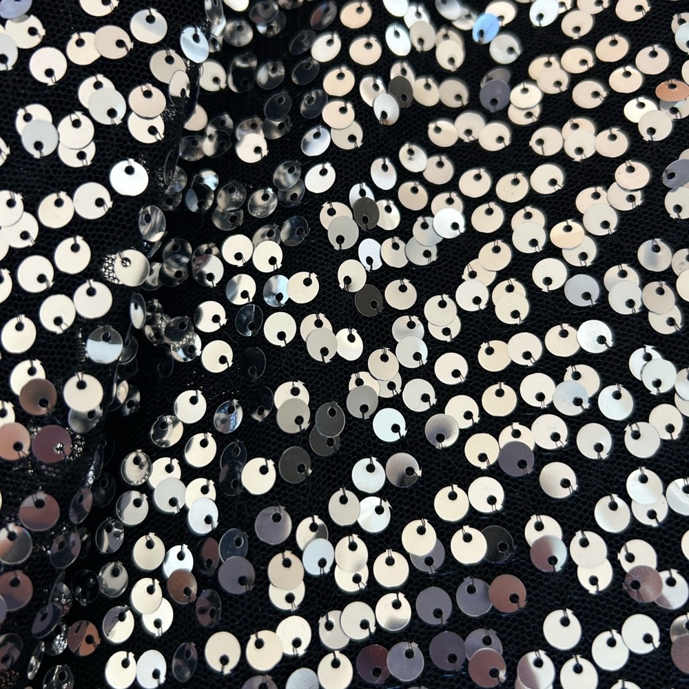 Beautiful sequined dress, size 8